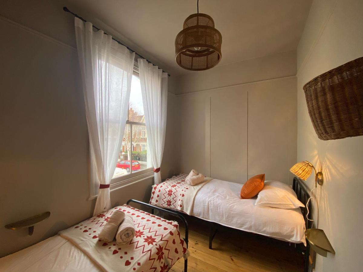 Appartamento Stylish Apt London Excel Olympic Close To Station Esterno foto